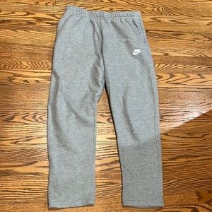 Nike Men’s Sportswear Club Fleece Joggers